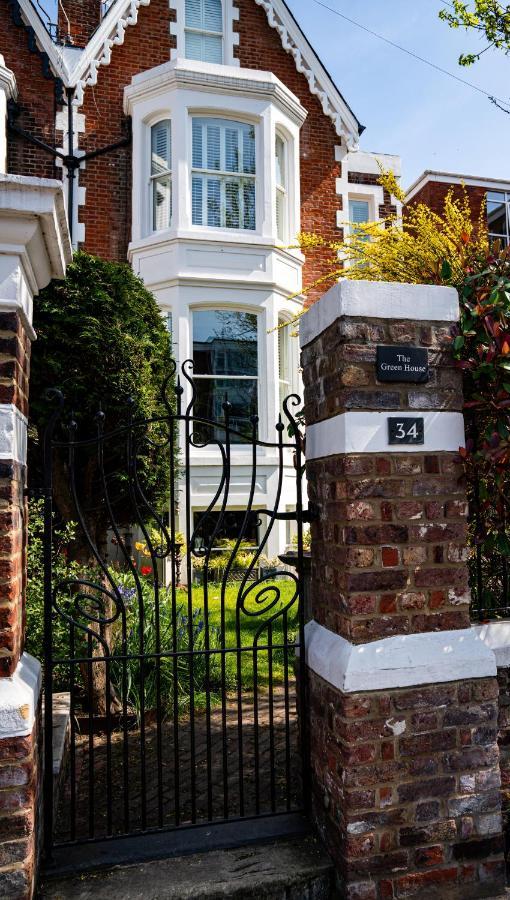 Homestay The House Portsmouth