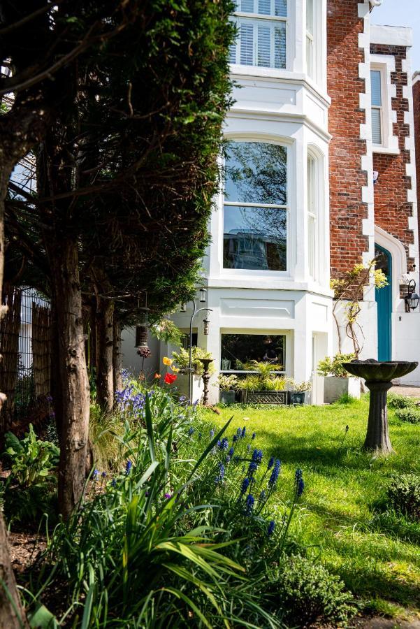 The House Homestay Portsmouth